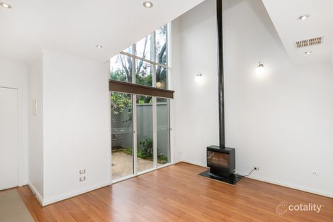 Property photo of 330 Canterbury Road St Kilda West VIC 3182