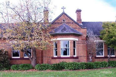 Property photo of 7 Chloe Mews Hamilton VIC 3300