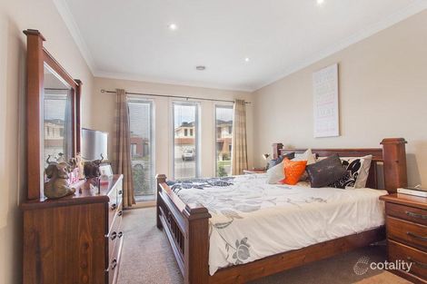Property photo of 28 Home Road Point Cook VIC 3030