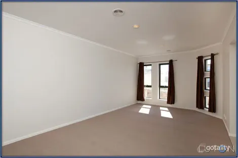 Property photo of 17 Gourgaud Street Casey ACT 2913