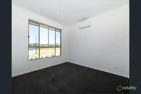 Property photo of 16 Paradise Place Upper Kedron QLD 4055