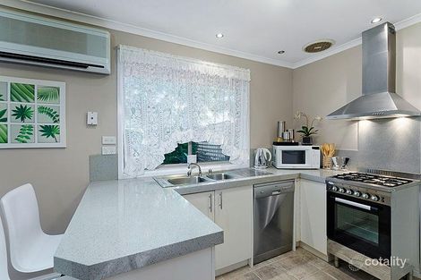 Property photo of 20 Thoroughbred Avenue Werribee VIC 3030
