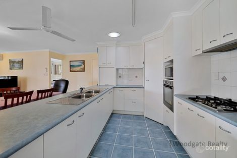 Property photo of 25 Lorikeet Avenue Woodgate QLD 4660