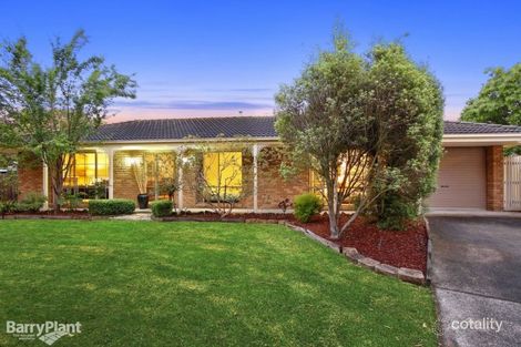 Property photo of 2 The Common Croydon South VIC 3136