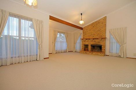 Property photo of 22 Hannah Street Mount Ommaney QLD 4074