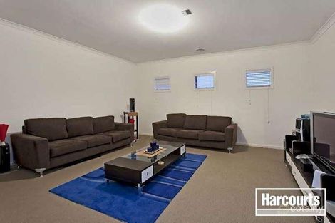 Property photo of 13 Murray Avenue Pakenham VIC 3810