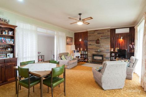 Property photo of 3 Saddleback Ridge Chirnside Park VIC 3116