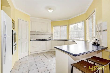 Property photo of 5 Welsh Court Roxburgh Park VIC 3064