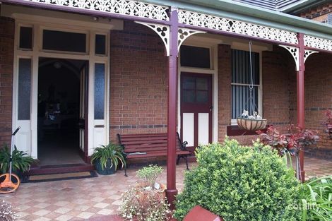 Property photo of 7 Chloe Mews Hamilton VIC 3300