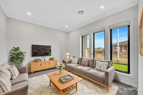 Property photo of 16 Tecoma Street Manor Lakes VIC 3024