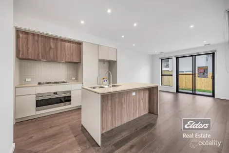 Property photo of 26 Fascination Circuit Aintree VIC 3336