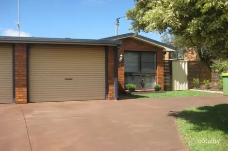 2/4 Stumm St, Kearneys Spring, QLD 4350