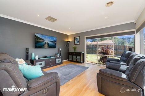 Property photo of 2 Mentor Grove Lilydale VIC 3140
