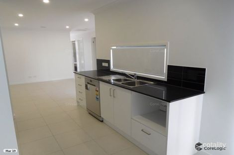 Property photo of 3 Vessey Walk Wyndham Vale VIC 3024