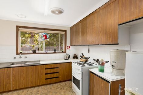 Property photo of 7 Hedge End Road Mitcham VIC 3132