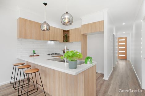 Property photo of 1/124 Rathcown Road Reservoir VIC 3073