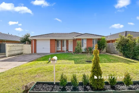 Property photo of 19 Glenaire Crescent Cranbourne West VIC 3977