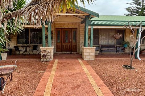 204 Newnham Rd, Lake Clifton, WA 6215