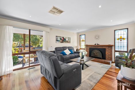 Property photo of 11 Haddon Court Mitcham VIC 3132