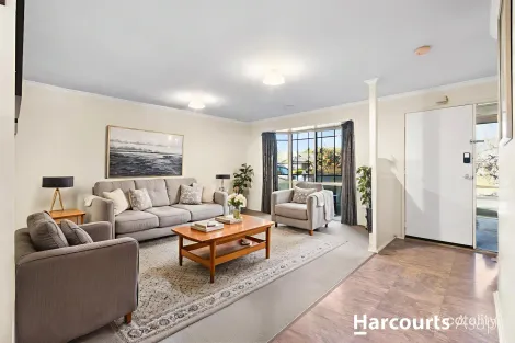 Property photo of 35 Mulguthrie Court Hallam VIC 3803