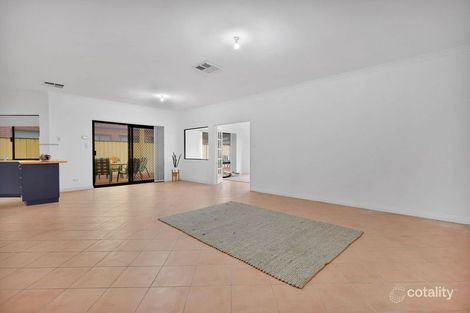Property photo of 12 Baler Court Hammond Park WA 6164