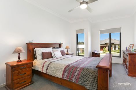Property photo of 4 Tabei Place Springfield Lakes QLD 4300