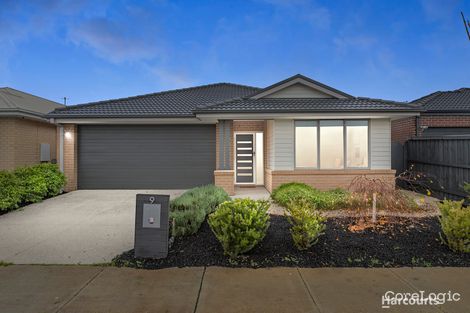 Property photo of 9 Wendy Way Pakenham VIC 3810