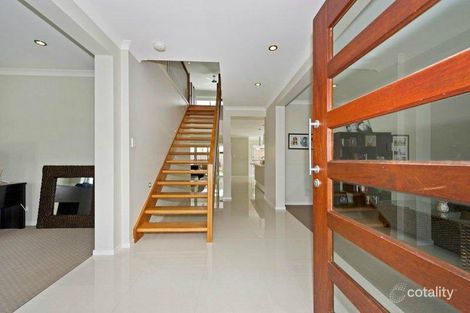 Property photo of 8 Cherry Court Coomera QLD 4209