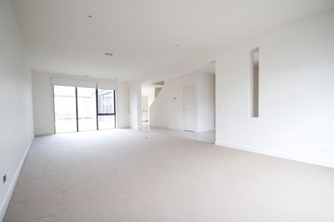Property photo of 4 Hoddle Street Mulgrave VIC 3170