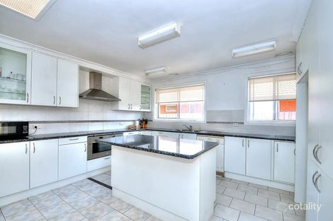 Property photo of 42 Rose Avenue Glen Waverley VIC 3150