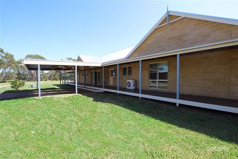 Property photo of 408 Dingey Road Naringal East VIC 3277