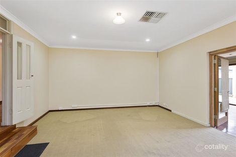 Property photo of 25 Kingfisher Place Stirling WA 6021