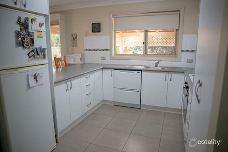 Property photo of 3 Poidevin Place Dubbo NSW 2830