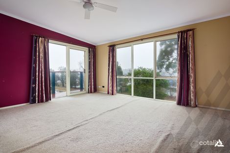Property photo of 42 Rangeview Street Warragul VIC 3820