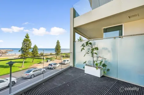 Property photo of 3/1 North Esplanade Glenelg North SA 5045