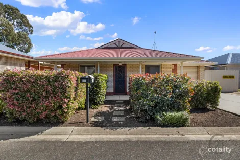 Property photo of 13 Mountain Ash Court Hackham SA 5163