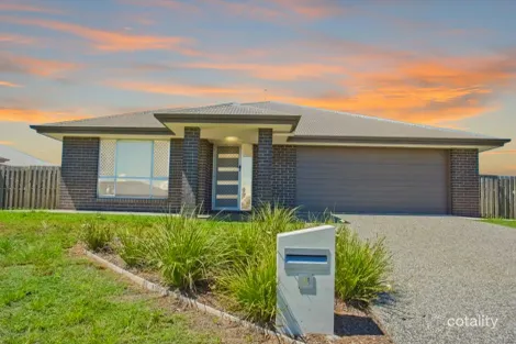 Property photo of 11 Hughes Avenue Chinchilla QLD 4413