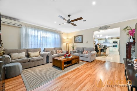 Property photo of 2 Connor Mews Cranbourne East VIC 3977