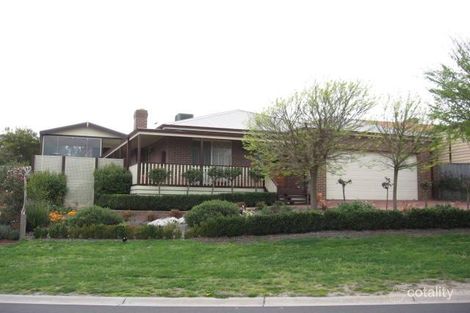 6 Carrington Pl, Berwick, VIC 3806