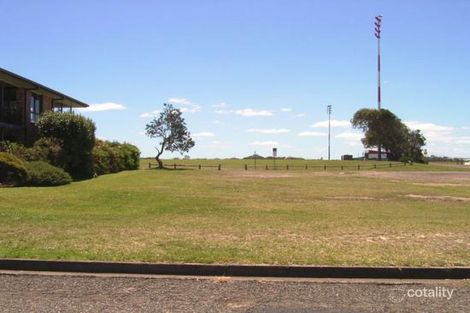 1 Old Bar Rd, Old Bar, NSW 2430