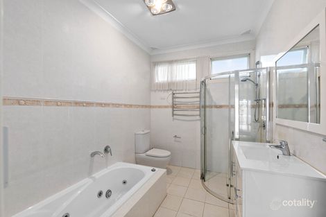 Property photo of 57 Kenthurst Road St Ives NSW 2075