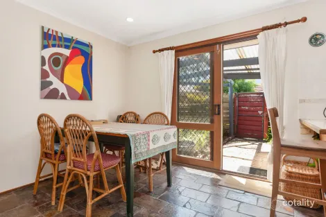 Property photo of 31 Emma Street Carrum VIC 3197