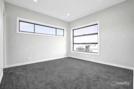 Property photo of 14 Runyon Street Spring Farm NSW 2570