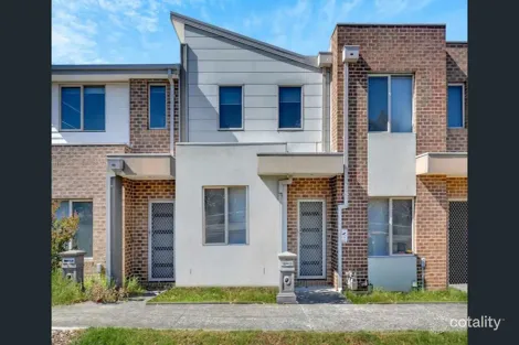 Property photo of 31/1 Hyde Park Avenue Craigieburn VIC 3064