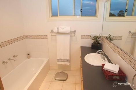 Property photo of 4/24 Riverside Avenue Werribee VIC 3030