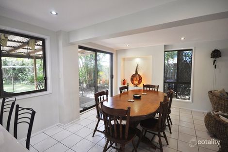 Property photo of 146 Bishop Road Beachmere QLD 4510