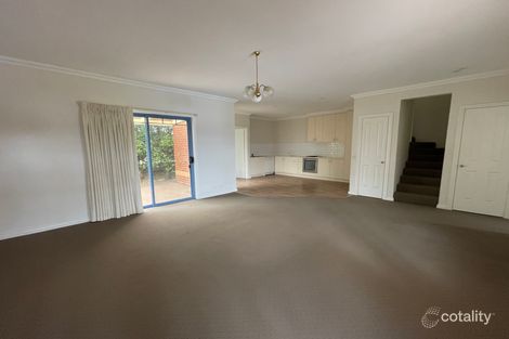 Property photo of 10 Lakeside Court Hamilton VIC 3300