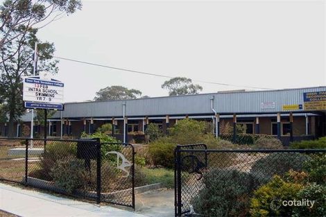 Property photo of 77 Neale Road Deer Park VIC 3023