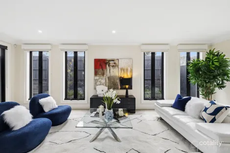 Property photo of 84 Summerhill Road Glen Iris VIC 3146