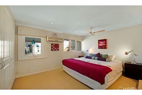 Property photo of 32 Cross Street Forest Lodge NSW 2037